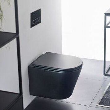 Juodas pakabinamas WC Antequera su Soft Close dangčiu, Bathco 1