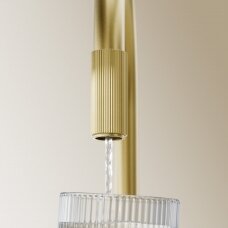 Šlifuoto žalvario spalvos virtuvinis maišytuvas su geriamojo vandens funkcija OMNIRES SWITCH